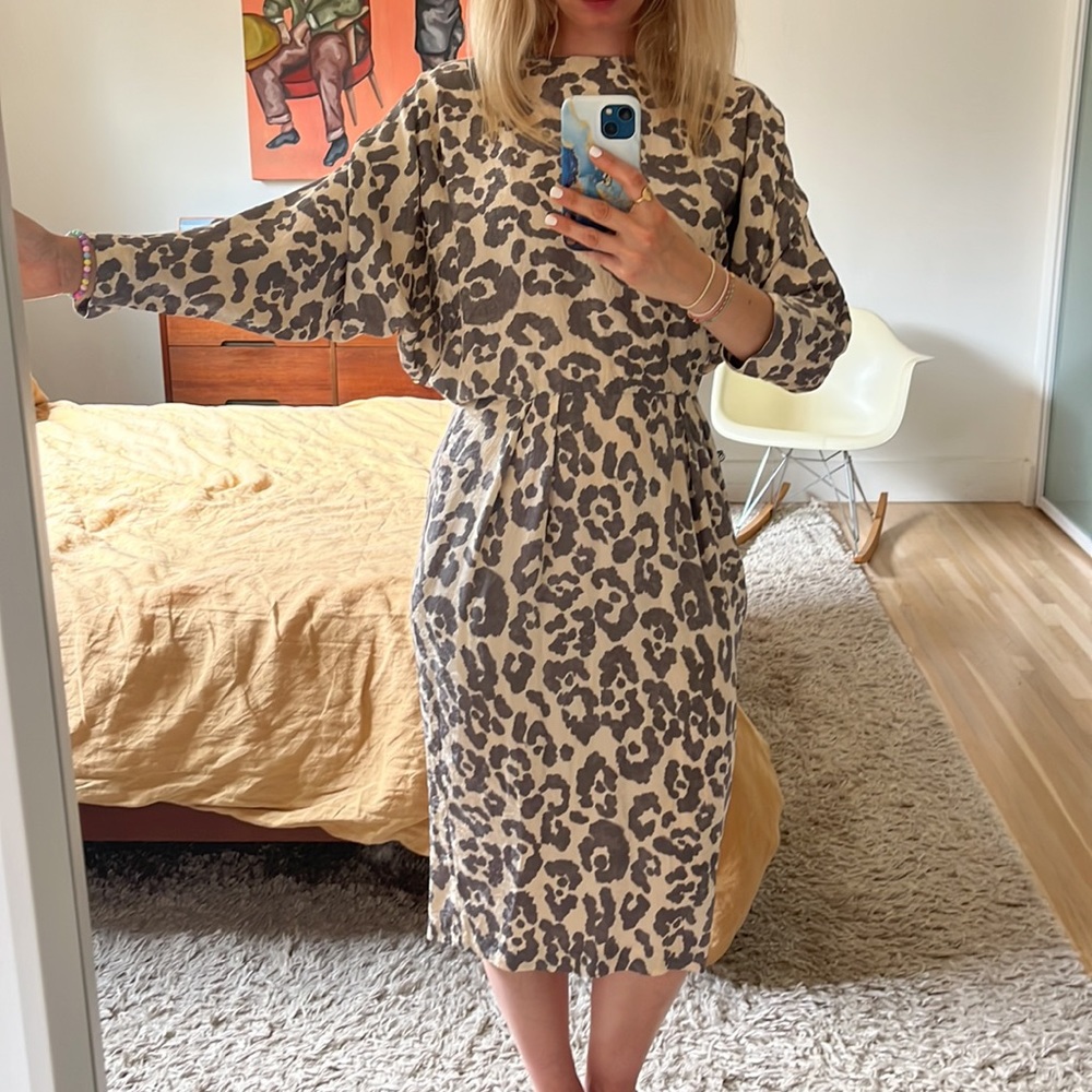 Beautiful Leopard 🐆 Silk Dress Vintage Sz S